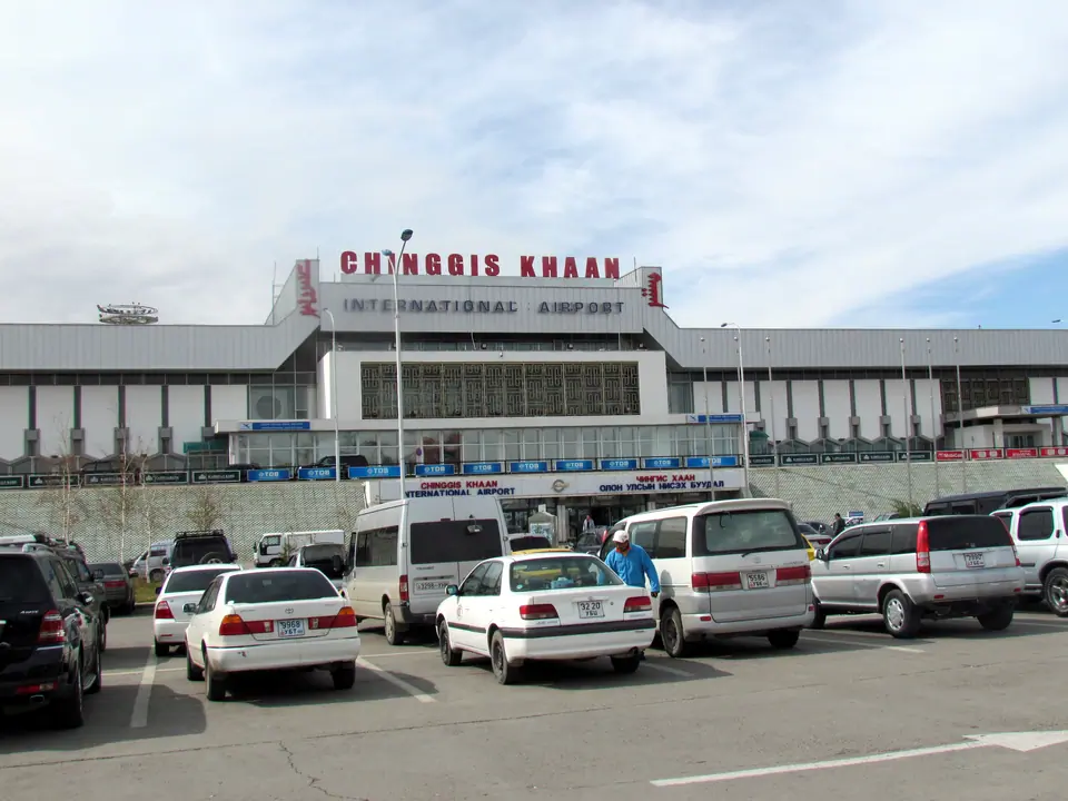 Chinggis Khaan International Airport