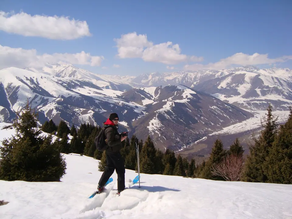 Ski backcountry freeride