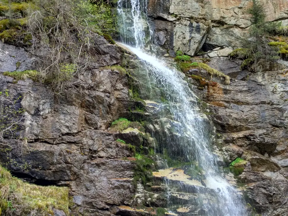 img_12052016_182528_hdr.jpg