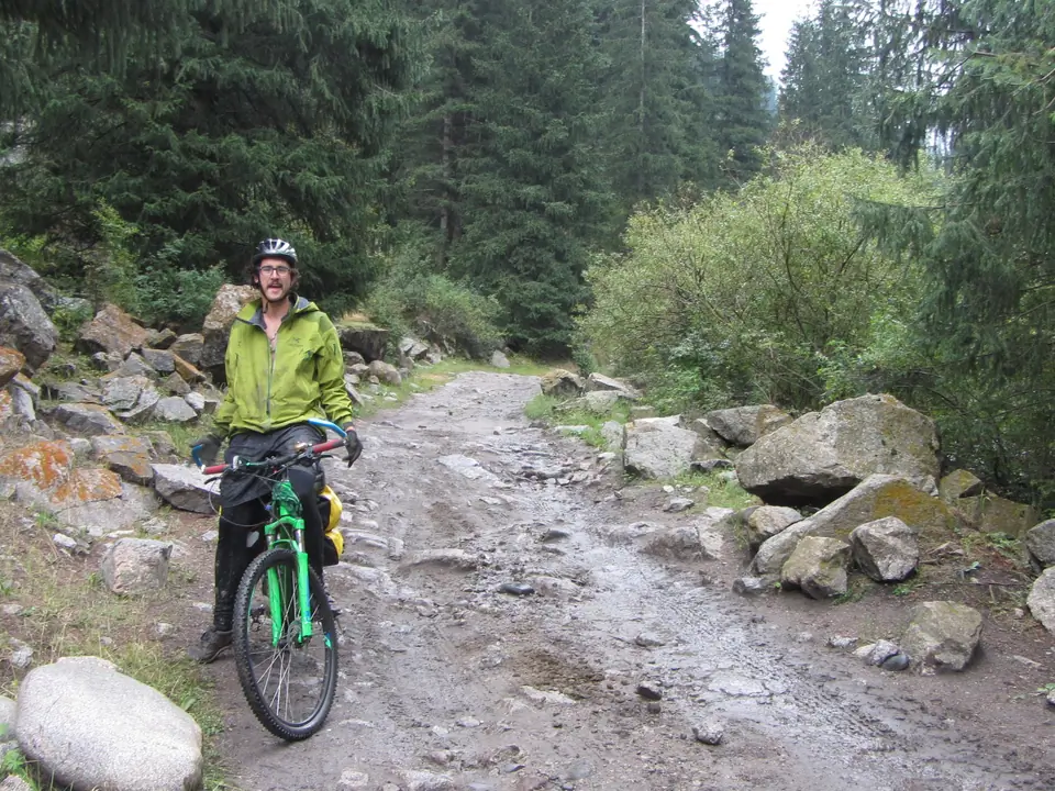 Altyn Arashan Bike Tour