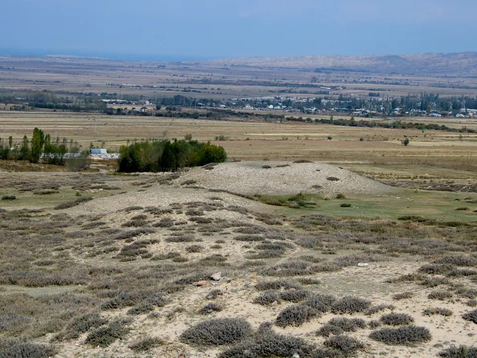 Kourganes of Jalgyz Oruk