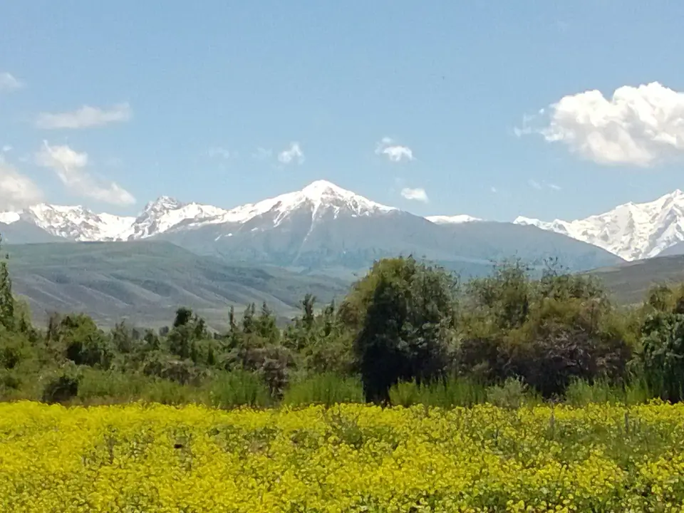 Jeti Oguz and Oguz Bashi peaks