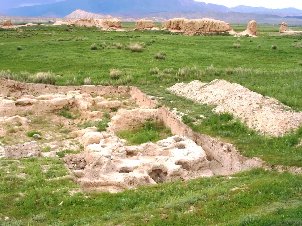 Koshoy-Korgon ancient settlement