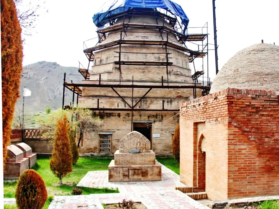 Shah Fazil mausoleum
