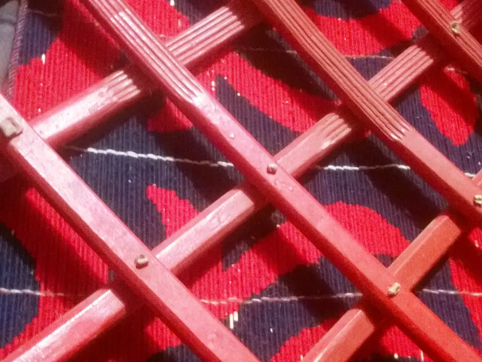 Yurt wall
