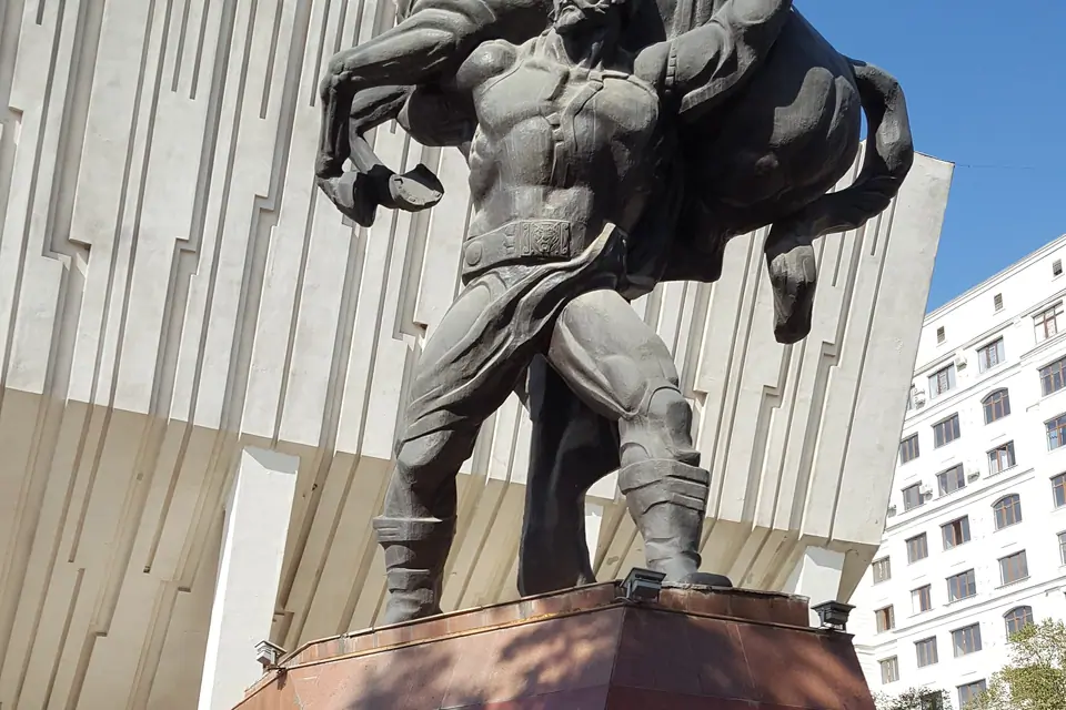 Memorial of Kojomkul at the Bishkek's Sport Palace