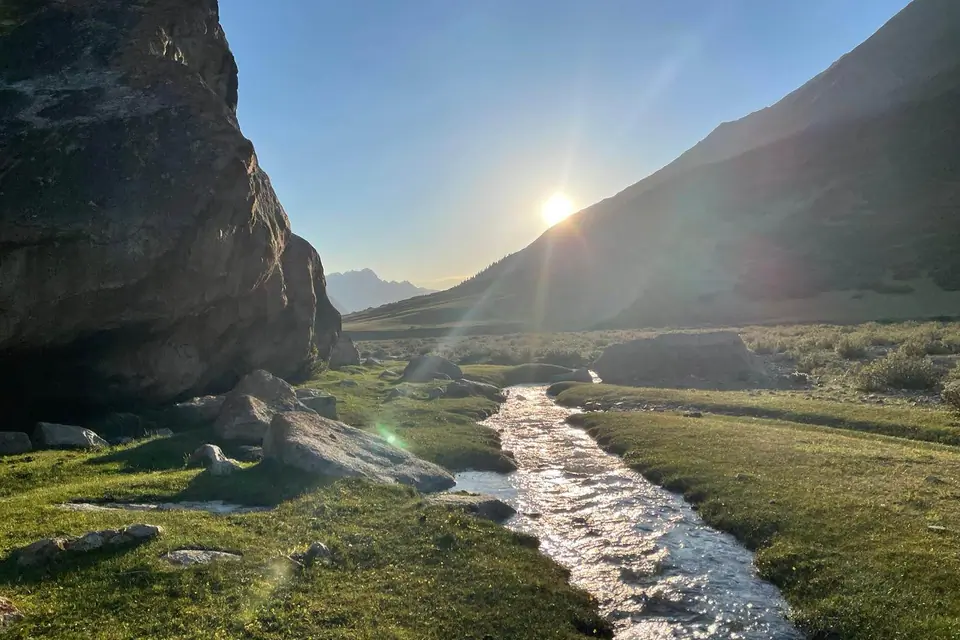 Campsite on the Silk Road track in the Juku valley