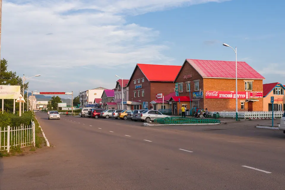Main road, Bulgan