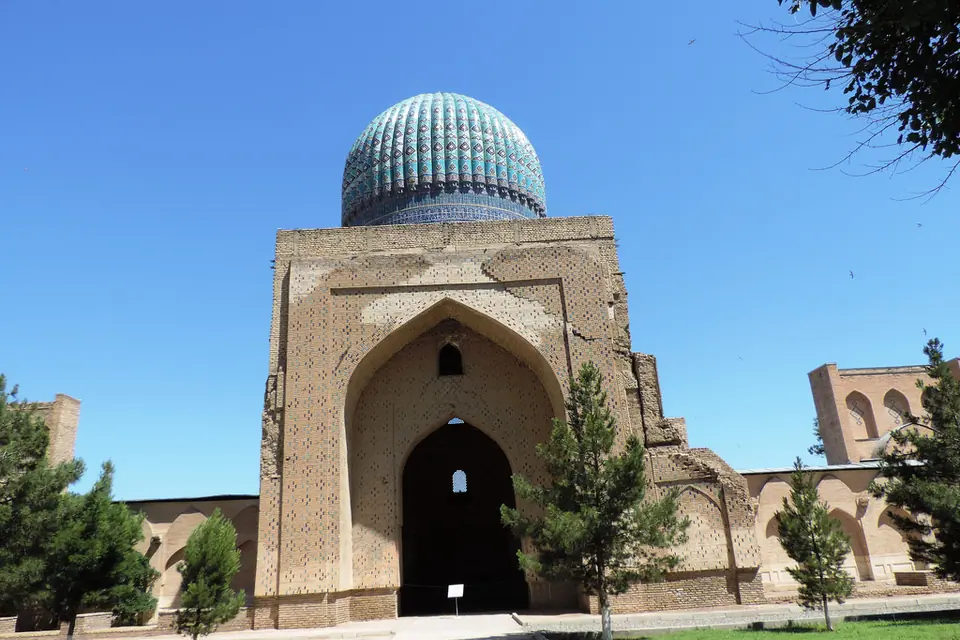 Bibi-Khanum Mosque, Samarkand