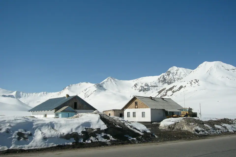 Ala-Bel pass
