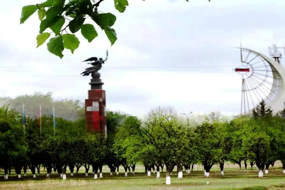 Batken Square.jpg