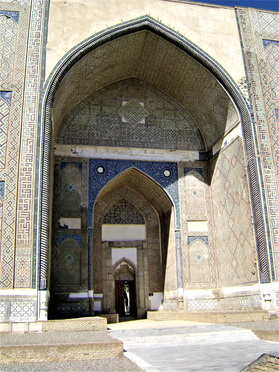 Bibi Khanum first façade (East side on the main street)