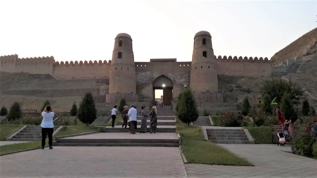 Hissor, Hissar, Gissar view from outsied