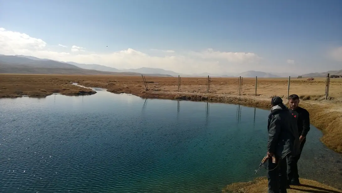On the road M41 between Murgab and Alichur villages