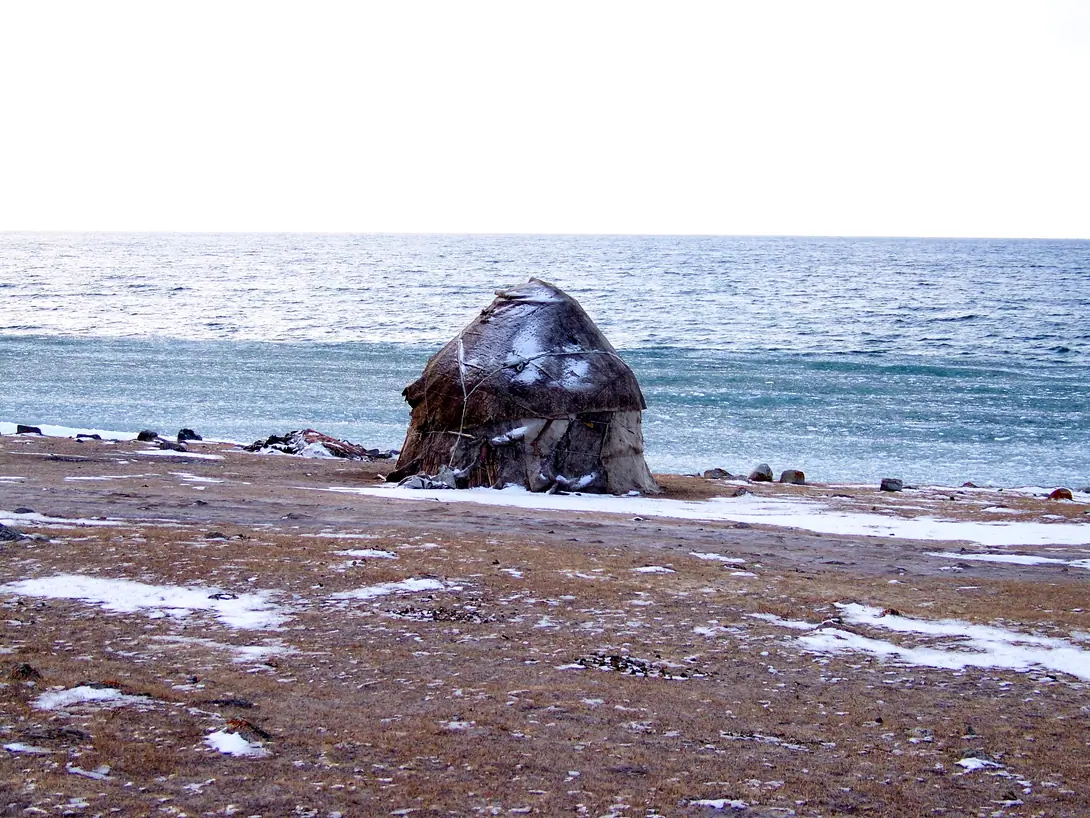 Yurt at Song Kul's lake in winter