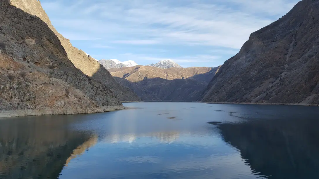 Toktogul reservoir lake