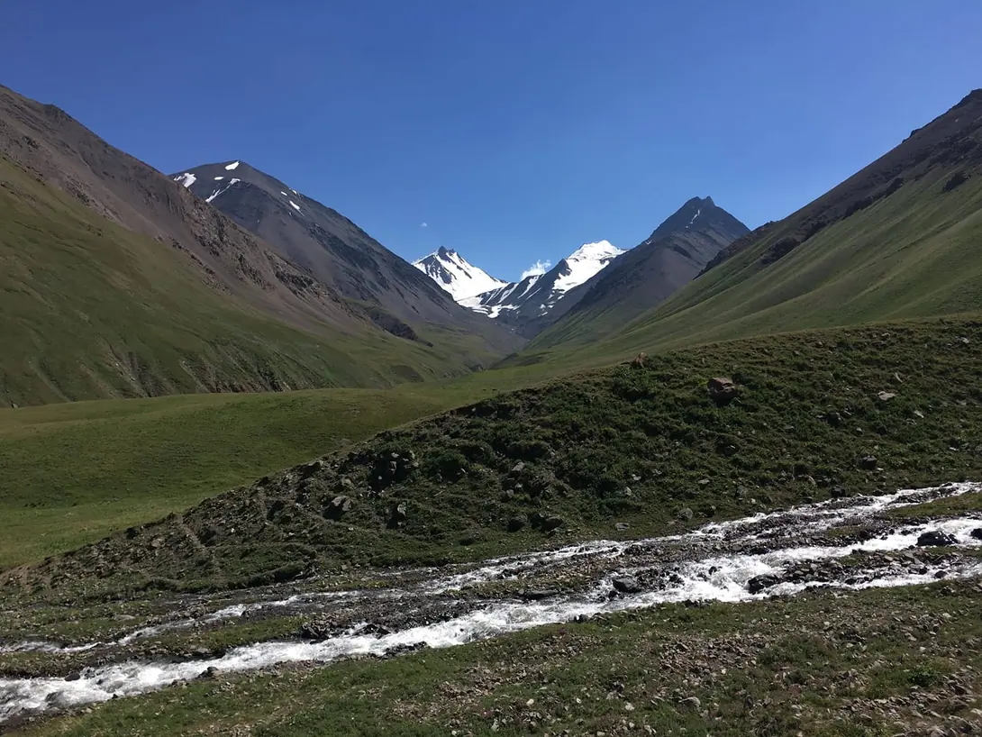 Trekking from Osh to Tash Rabat 