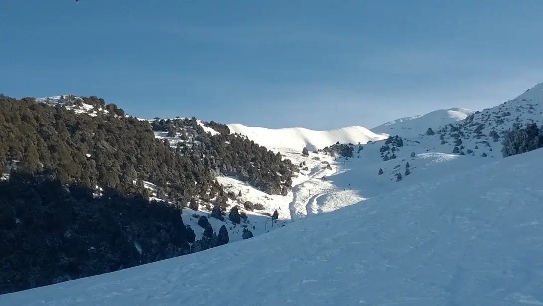 Ak-Tash ski resort freeride slopes