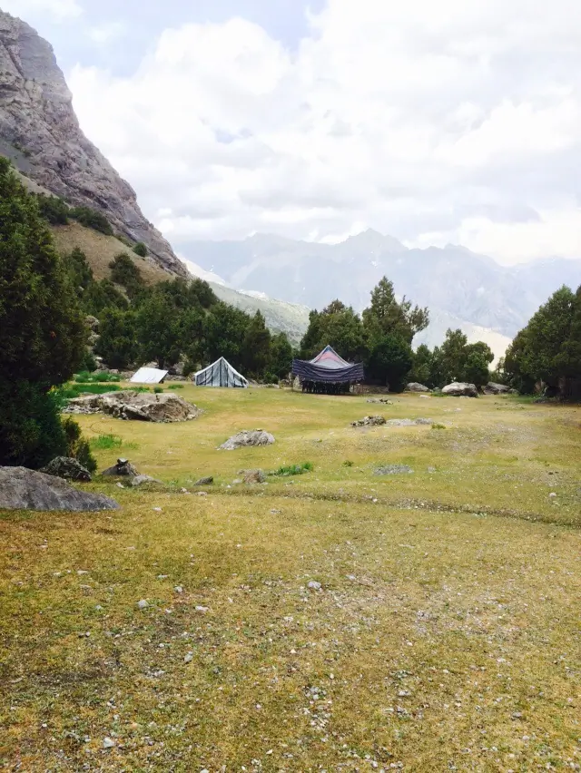 Alplager Alaudin base camp - Chapdara valley - Fan mountains - Tajikistan