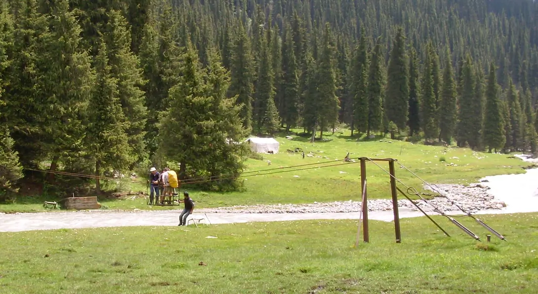 chong_kyzyl_suu_meteo_station_01.jpg