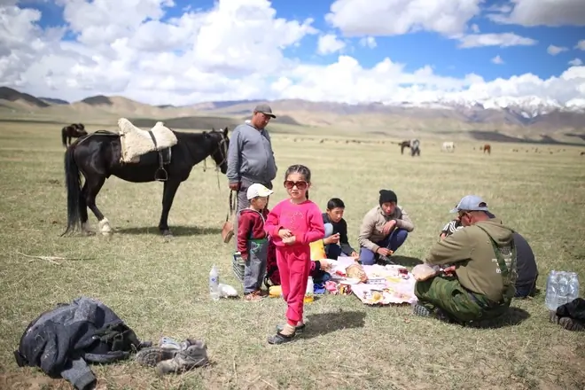At-Bashy to Kol Suu Transhumance