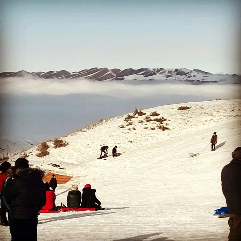 karion_zil_snowtubbing_babylift.jpg