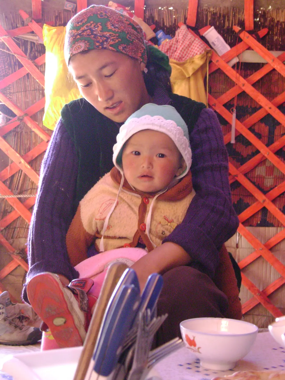 Tash Doeboe (Song Kul)