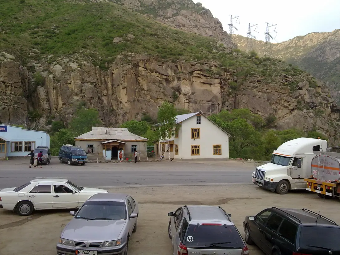 Toktogul gorge